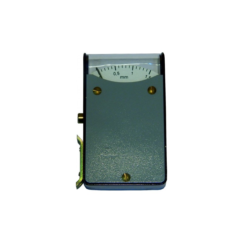 Instrument for measuring the opening of gang saws